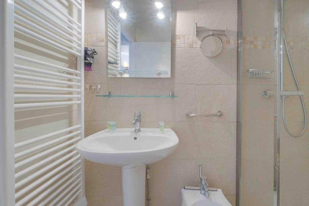 Boreal 4 Pax Bord De Mer Apartment Saint-Raphael  Exterior photo