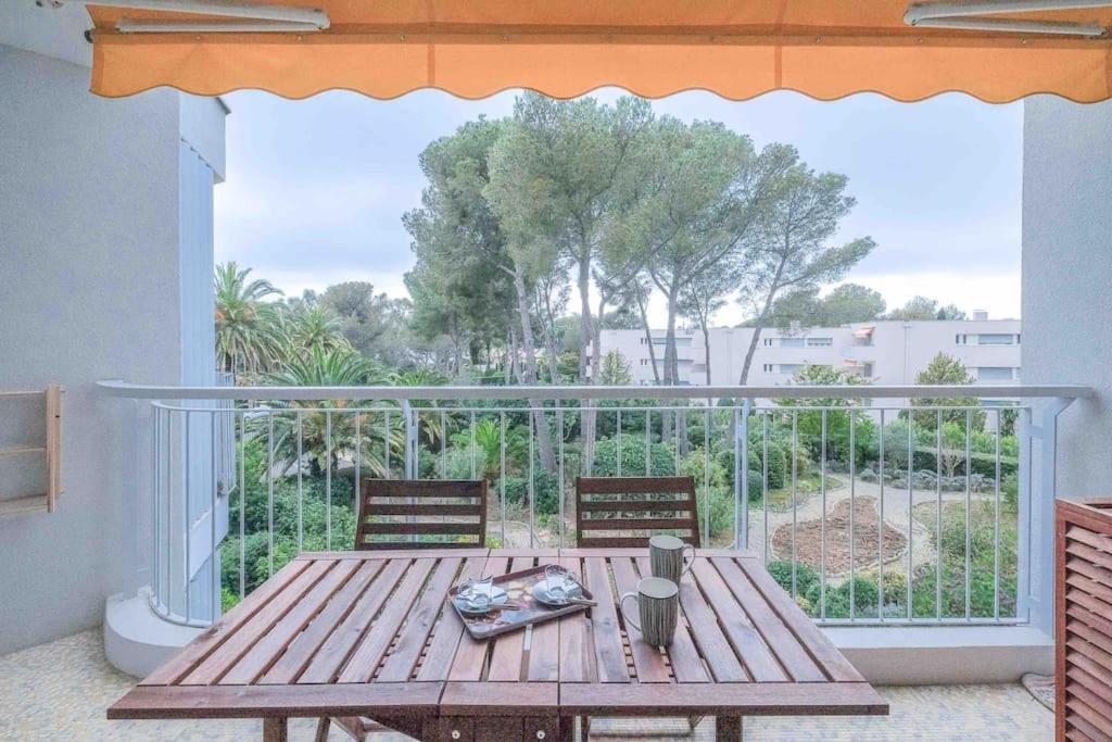 Boreal 4 Pax Bord De Mer Apartment Saint-Raphael  Exterior photo